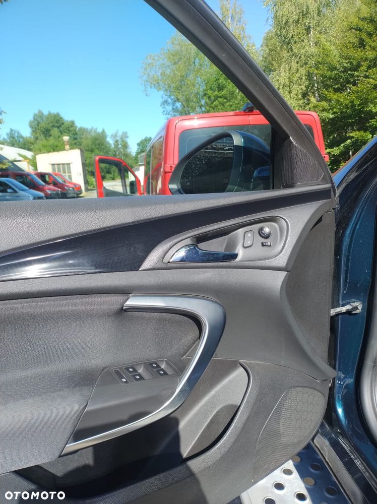 Opel Insignia - 20