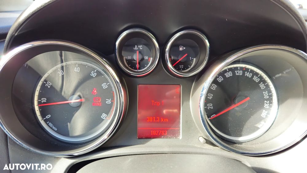 Opel Astra - 18