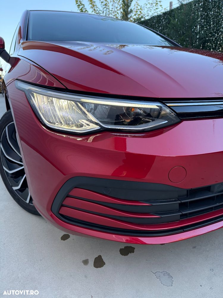 Volkswagen Golf 1.0 eTSI DSG MHEV Life - 3