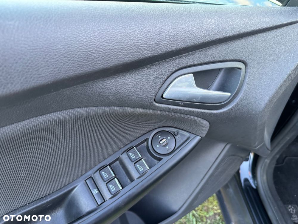 Ford Focus 1.6 EcoBoost Start-Stopp-System - 25