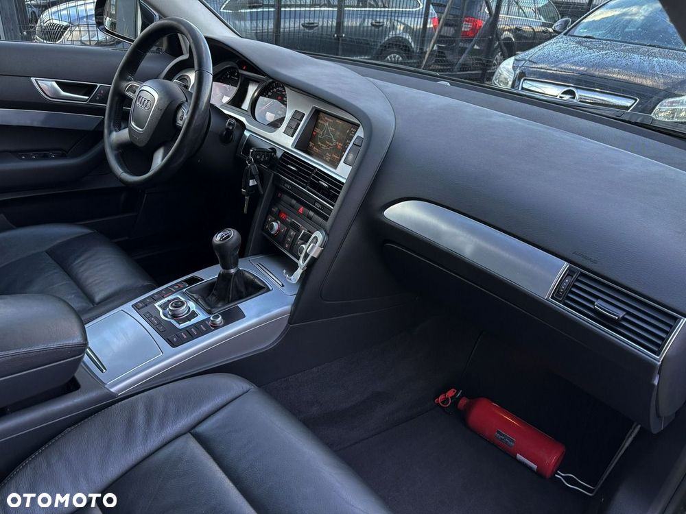 Audi A6 Avant - 29