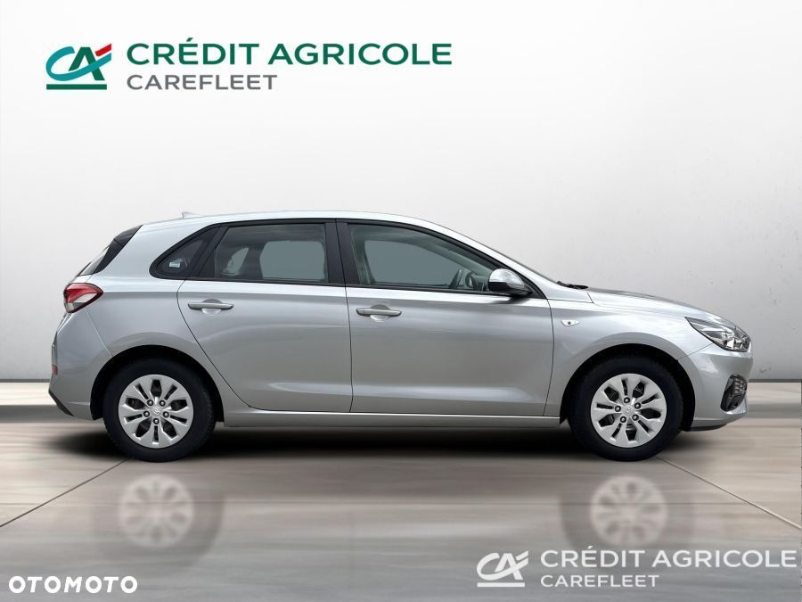 Hyundai i30 1.5 DPI Classic + - 8
