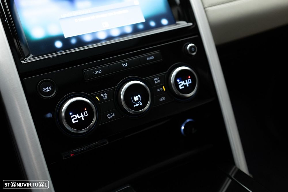 Land Rover Discovery 3.0 TD6 HSE Auto - 42