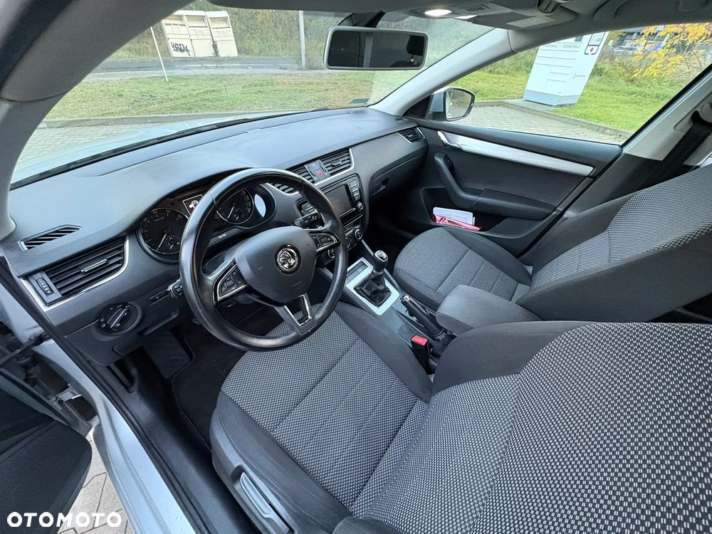 Skoda Octavia - 8