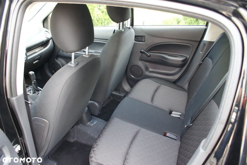 Mitsubishi Space Star - 5