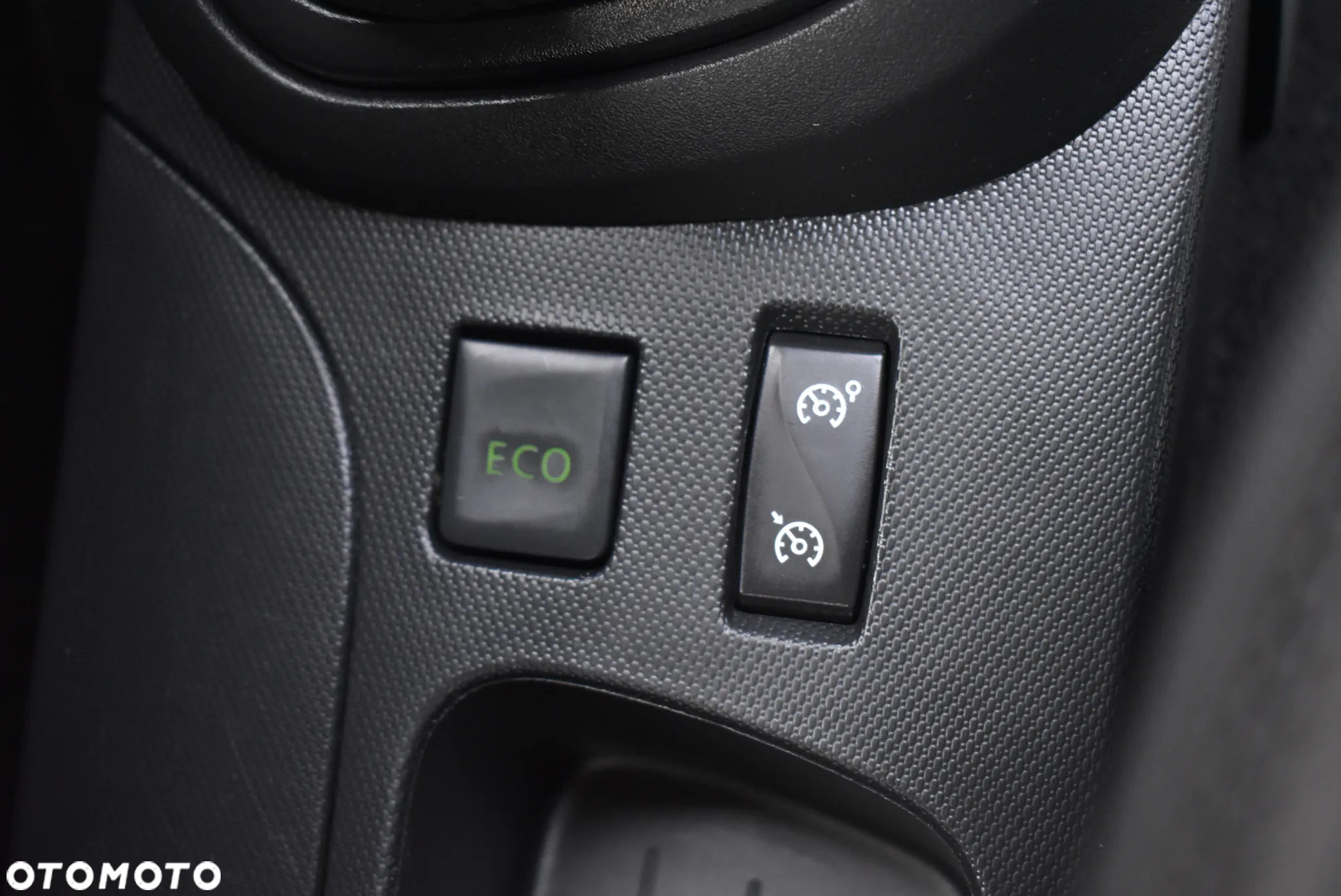 Renault Captur (ENERGY) TCe 90 LIMITED - 39