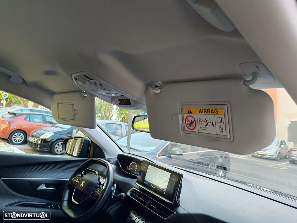 Peugeot 3008 PureTech 130 Stop & Start GPF EAT8 Active Pack - 28
