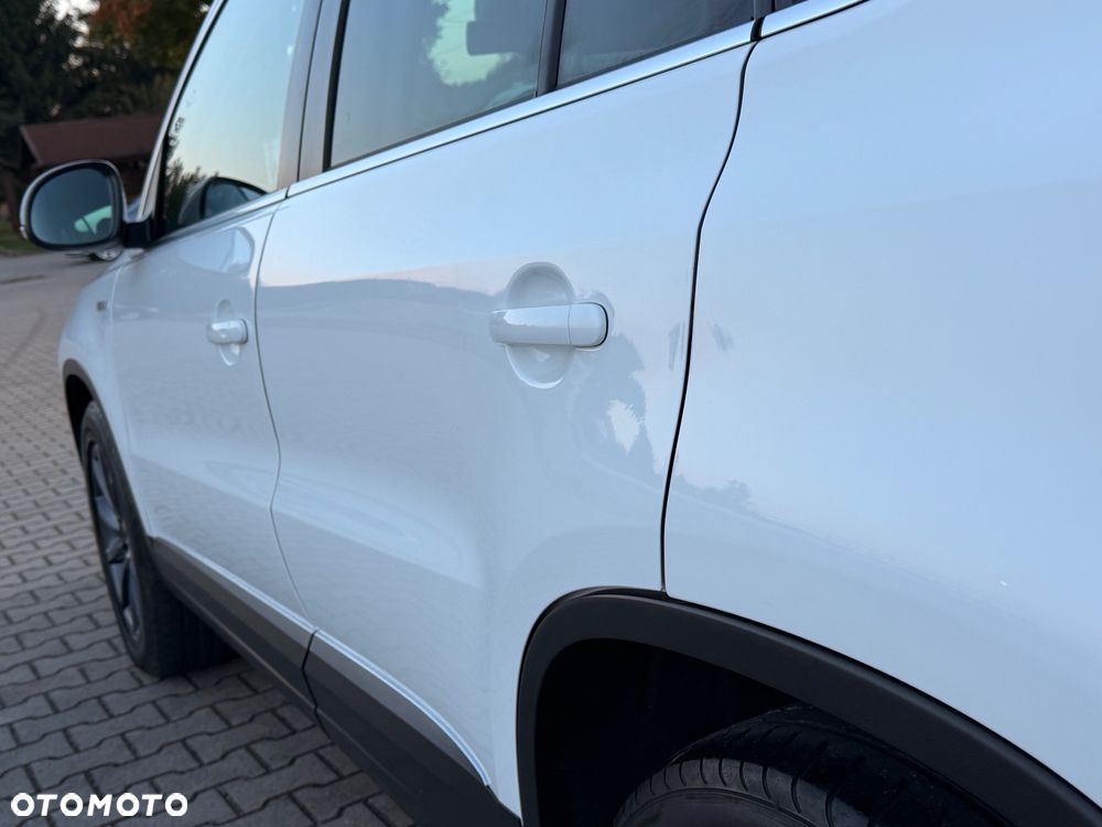 Volkswagen Tiguan 2.0 TDI 4Mot Perfectline R-Style DSG - 22