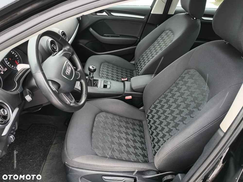 Audi A3 Limousine 1.6 TDI Attraction - 8