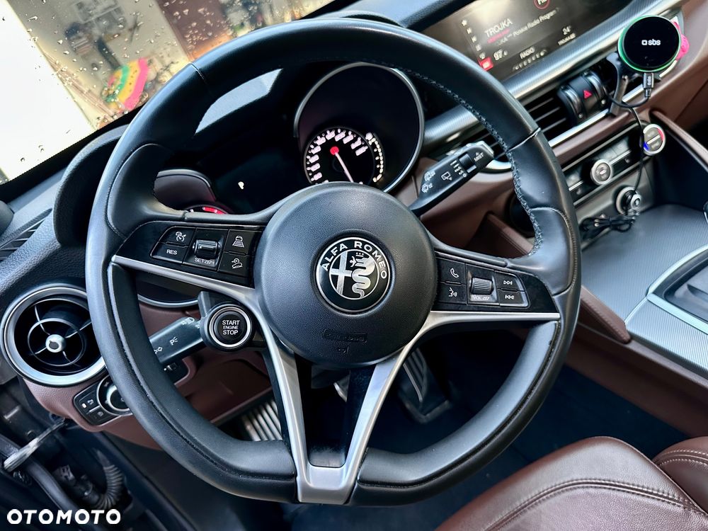Alfa Romeo Stelvio 2.0 Turbo Executive Q4 - 22