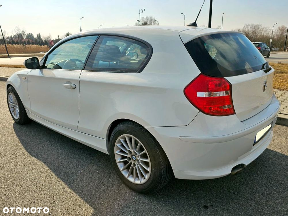 BMW Seria 1 116d DPF Edition Lifestyle - 34