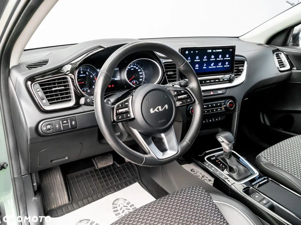 Kia Ceed 1.5 T-GDI Tribute DCT - 23