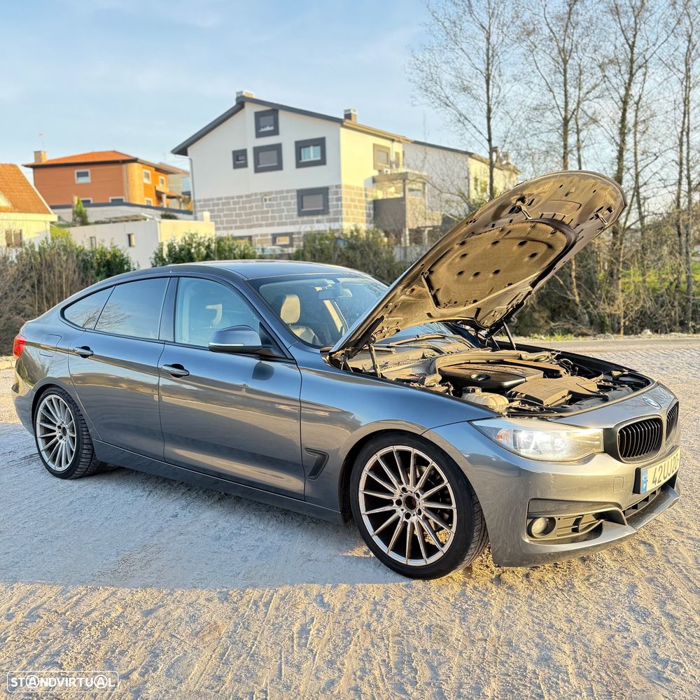 BMW 318 Gran Turismo d Sport Line - 8