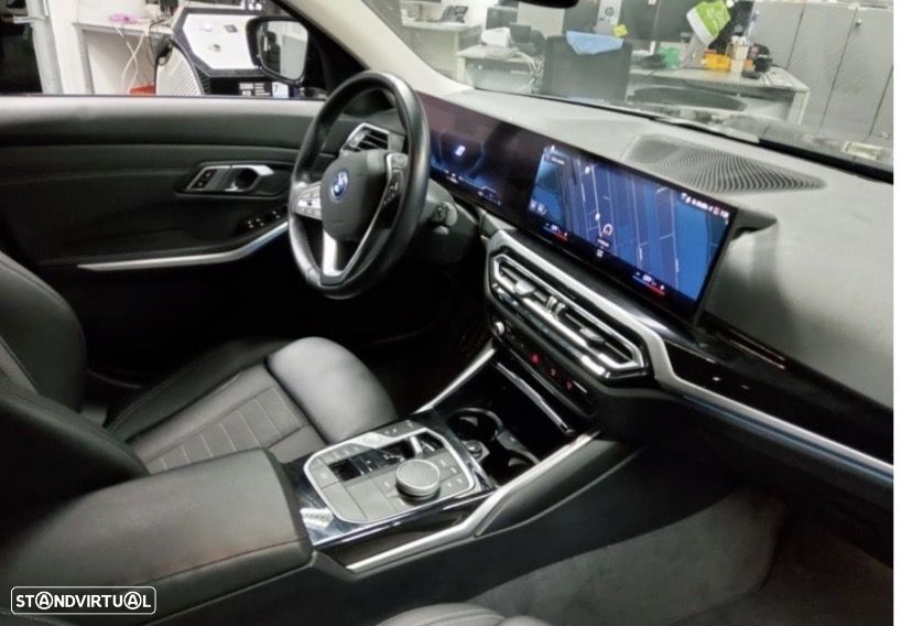 BMW 330 e Auto - 2