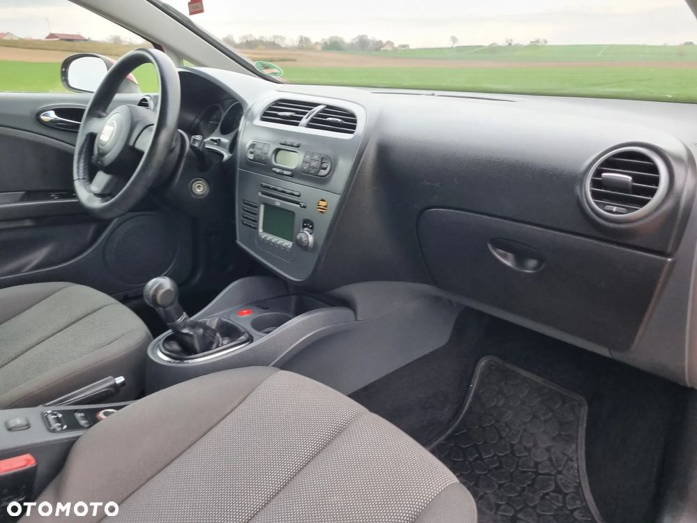 Seat Leon 1.6 Style - 8