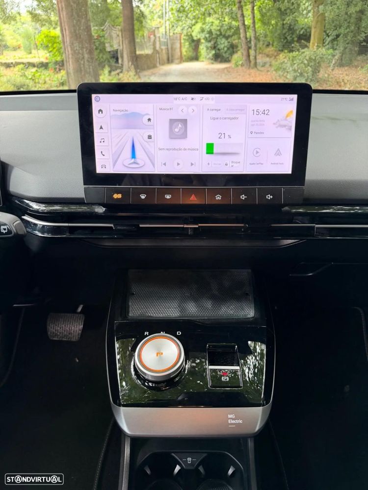 MG MG4 77 kWh Extended Range Luxury - 41