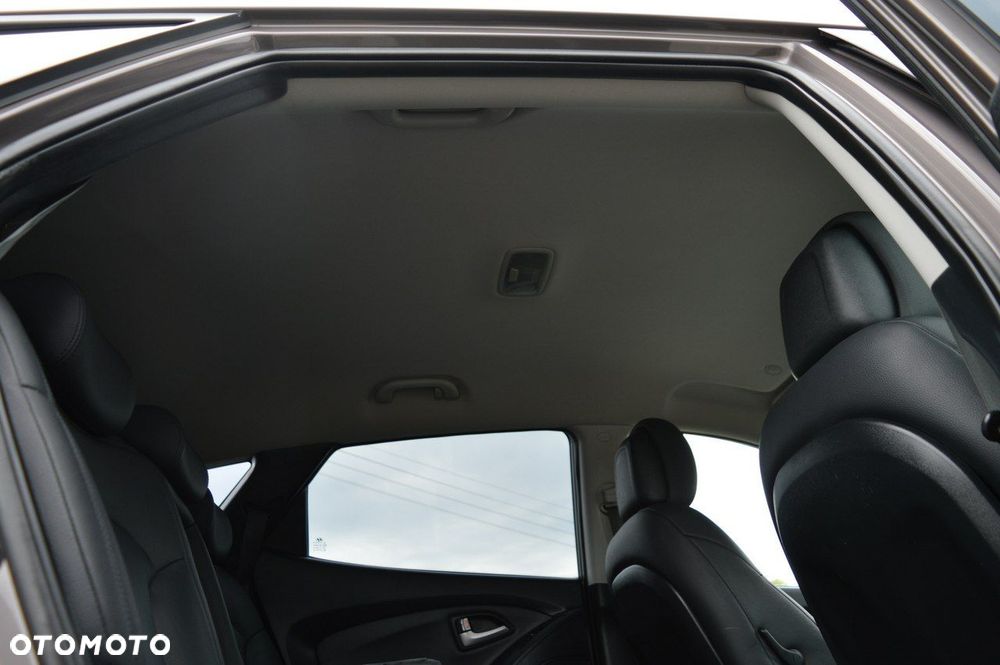 Hyundai ix35 2.0 2WD Automatik Style - 29