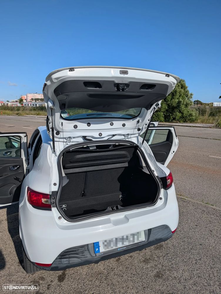 Renault Clio 1.5 dCi Confort - 11