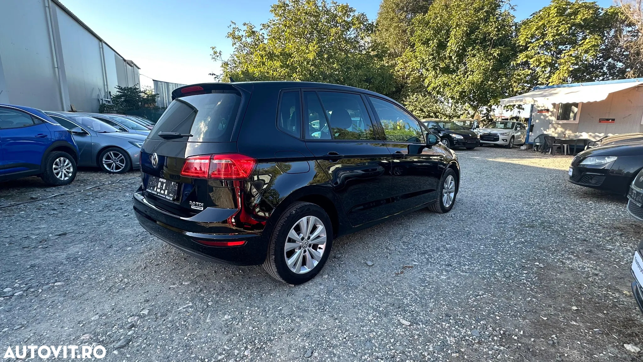 Volkswagen Golf - 14