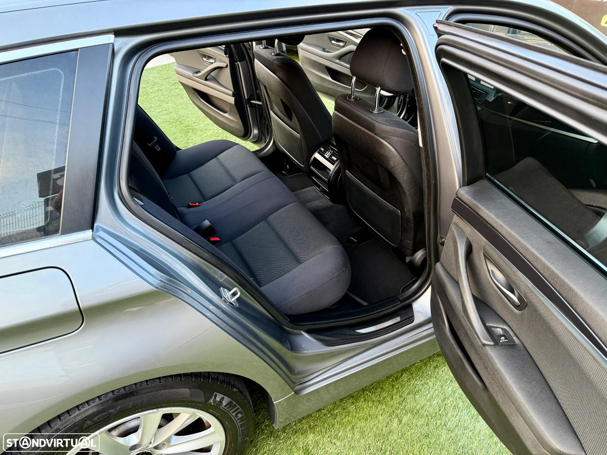 BMW 520 d Auto - 41