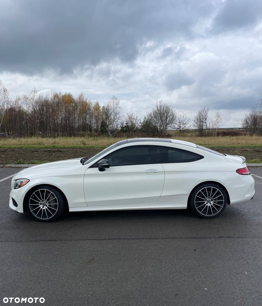 Mercedes-Benz Klasa C 300 9G-TRONIC AMG Line - 9