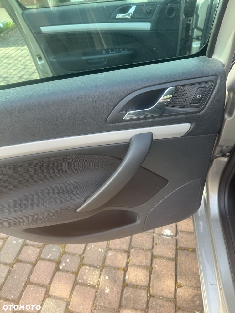 Skoda Octavia 1.4 TSI Family DSG - 20