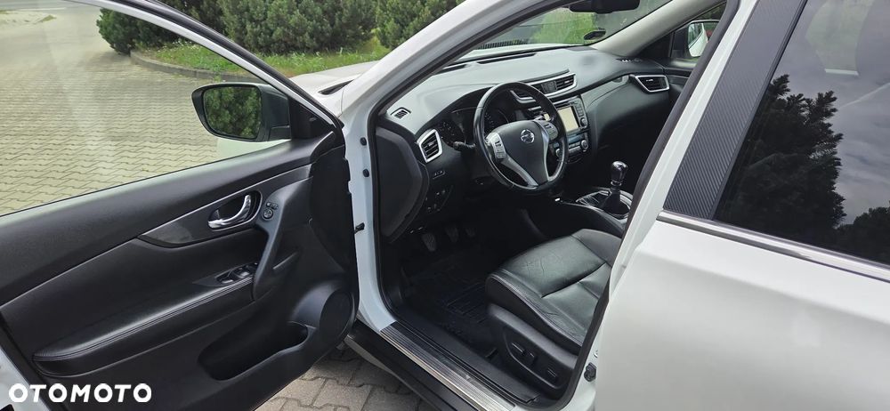 Nissan X-Trail 1.6 DIG-T Tekna 2WD - 22