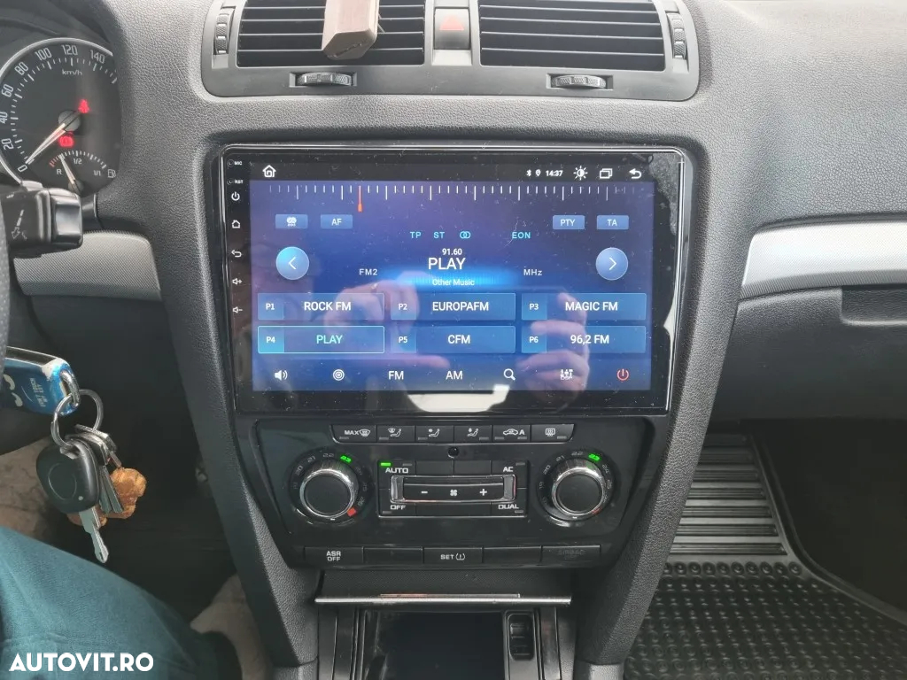 Skoda Octavia 1.4 TSI Ambiente - 13