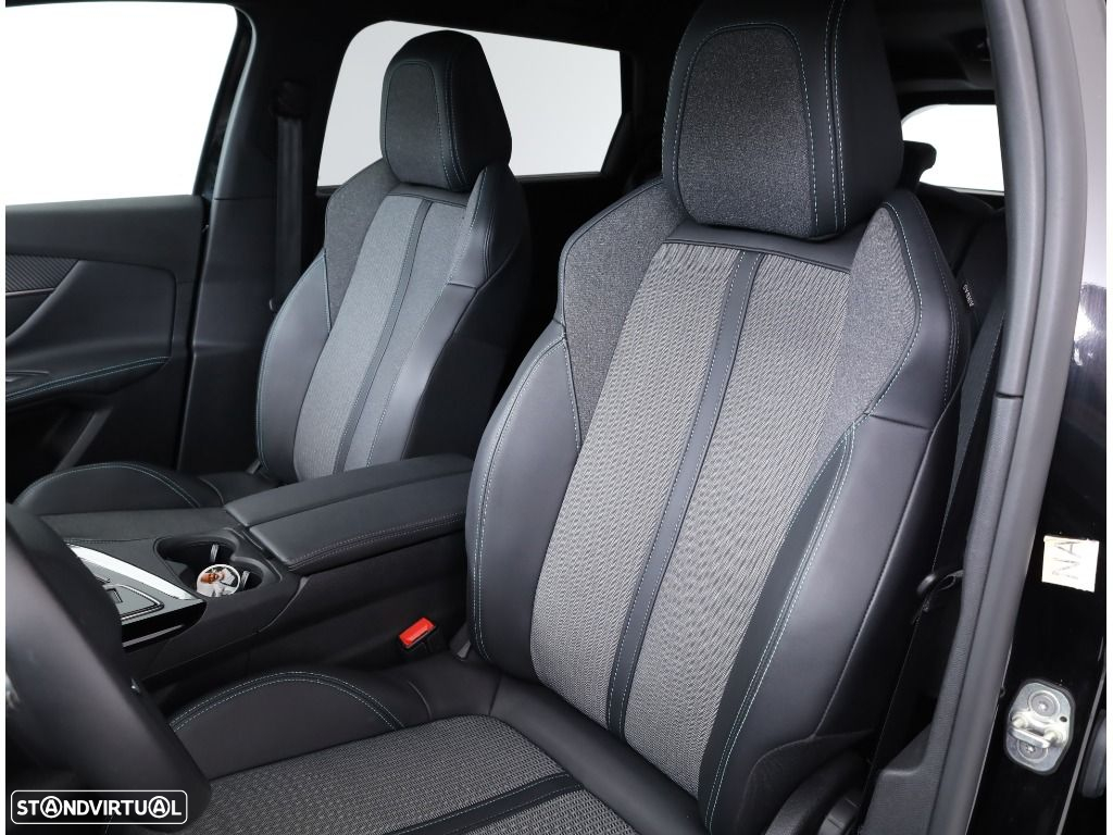 Peugeot 5008 1.5 BlueHDi Allure Pack EAT8 - 21