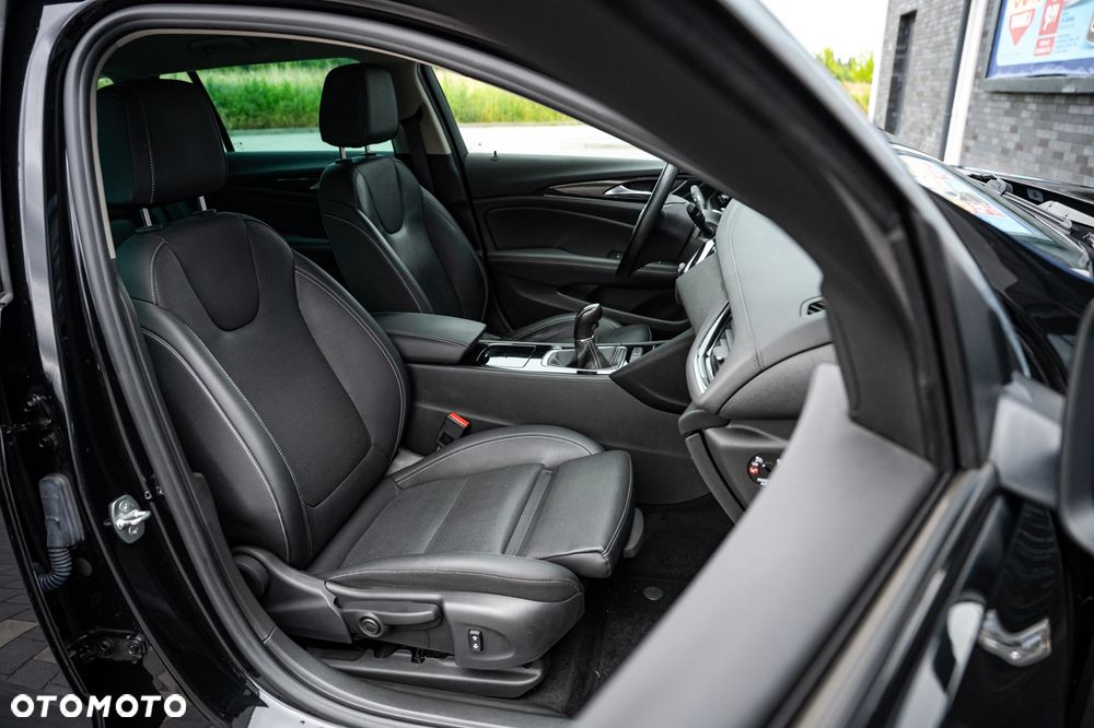 Opel Insignia 1.6 CDTI Exclusive S&S - 9
