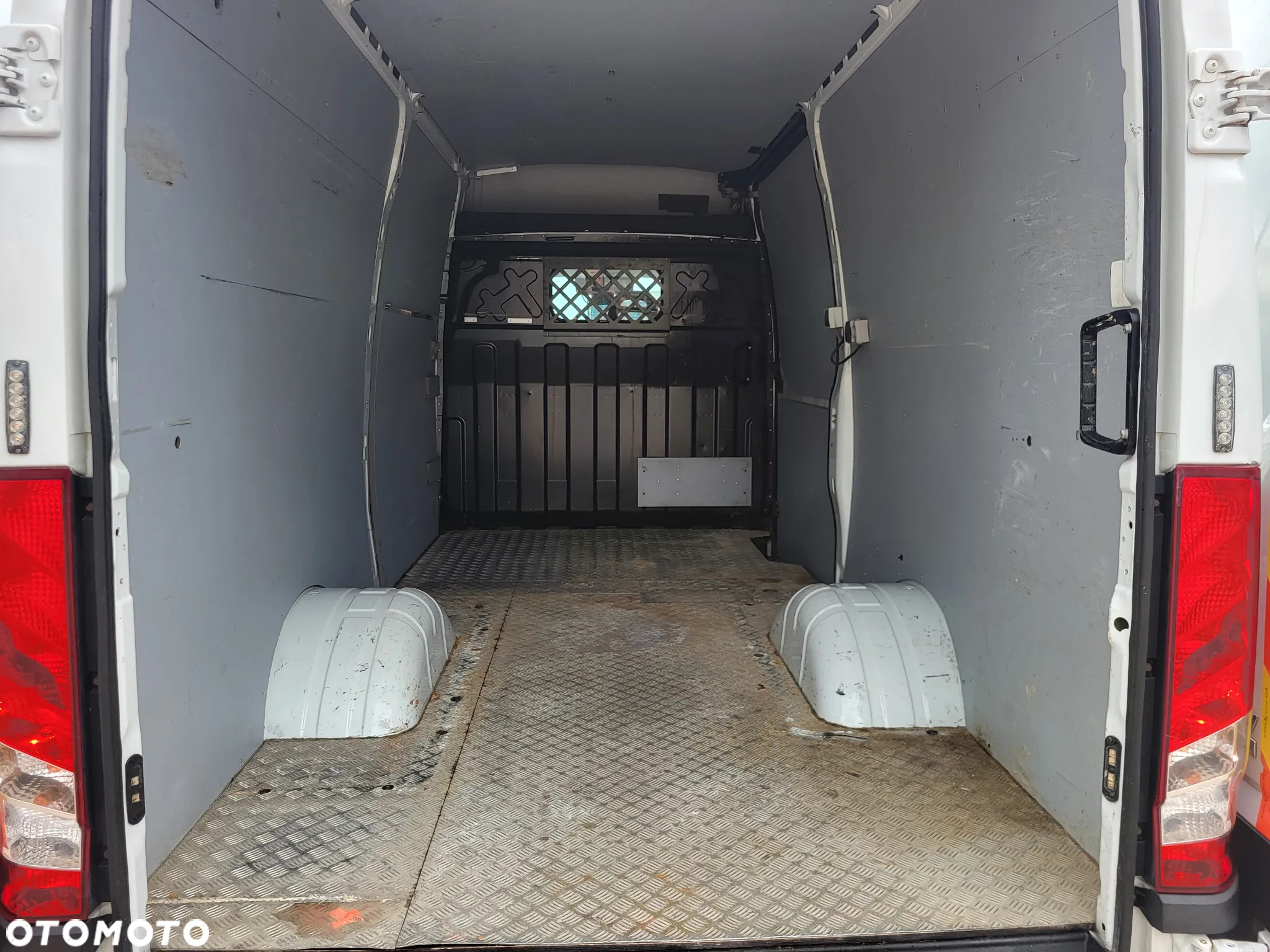 Iveco Daily - 38