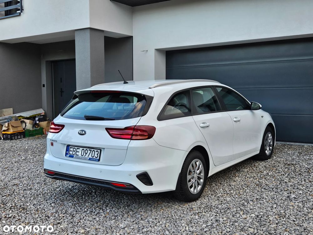 Kia Ceed - 7