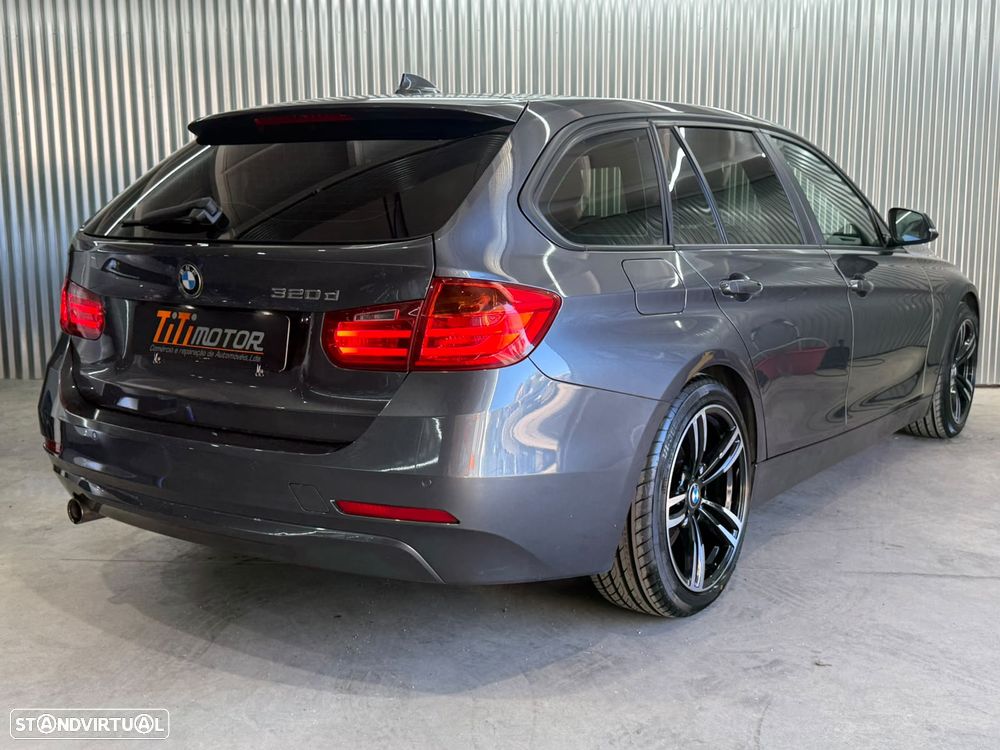 BMW 320 d Auto Line Luxury - 7