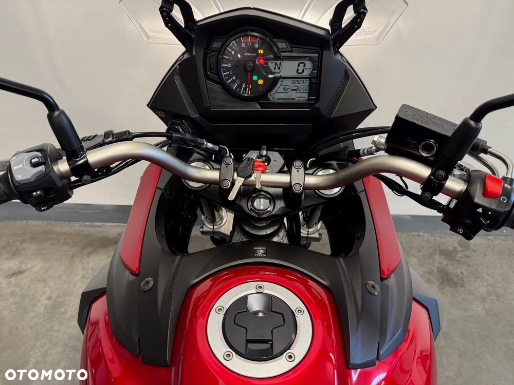 Suzuki V-STROM - 9