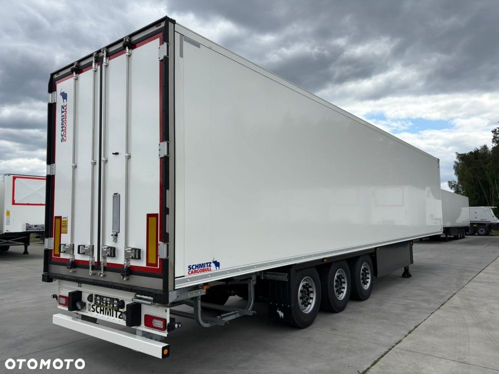 Schmitz Cargobull odbiór w Polsce, 2026 r. Chłodnia Standard z Carrier Vector 1550, klapy wentylacyjne - 2