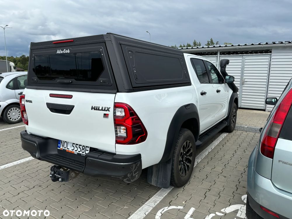 Toyota Hilux 2.8 D-4D Double Cab GR Sport 4x4 - 2
