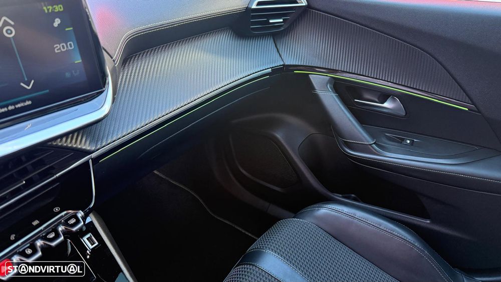 Peugeot e-2008 50 kWh GT Line - 23