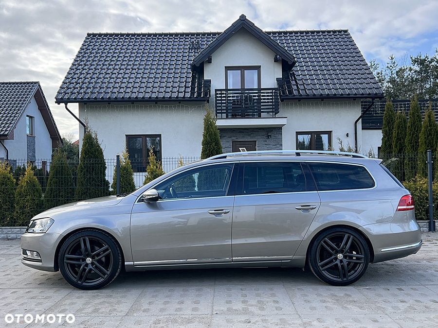 Volkswagen Passat 2.0 TDI Highline - 15