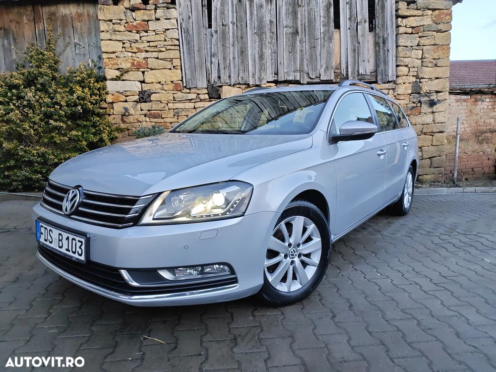 Volkswagen Passat 2.0 TDI DSG BlueMotion Technology Comfortline - 1