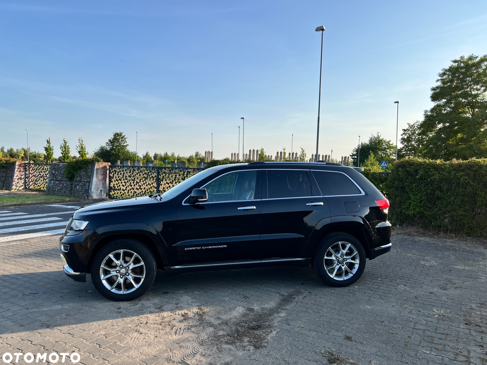 Jeep Grand Cherokee 3.0 CRD Overland Summit - 4