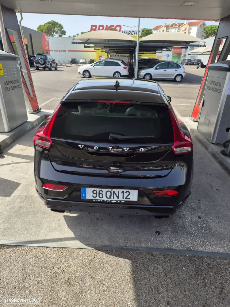 Volvo V40 D2 - 3