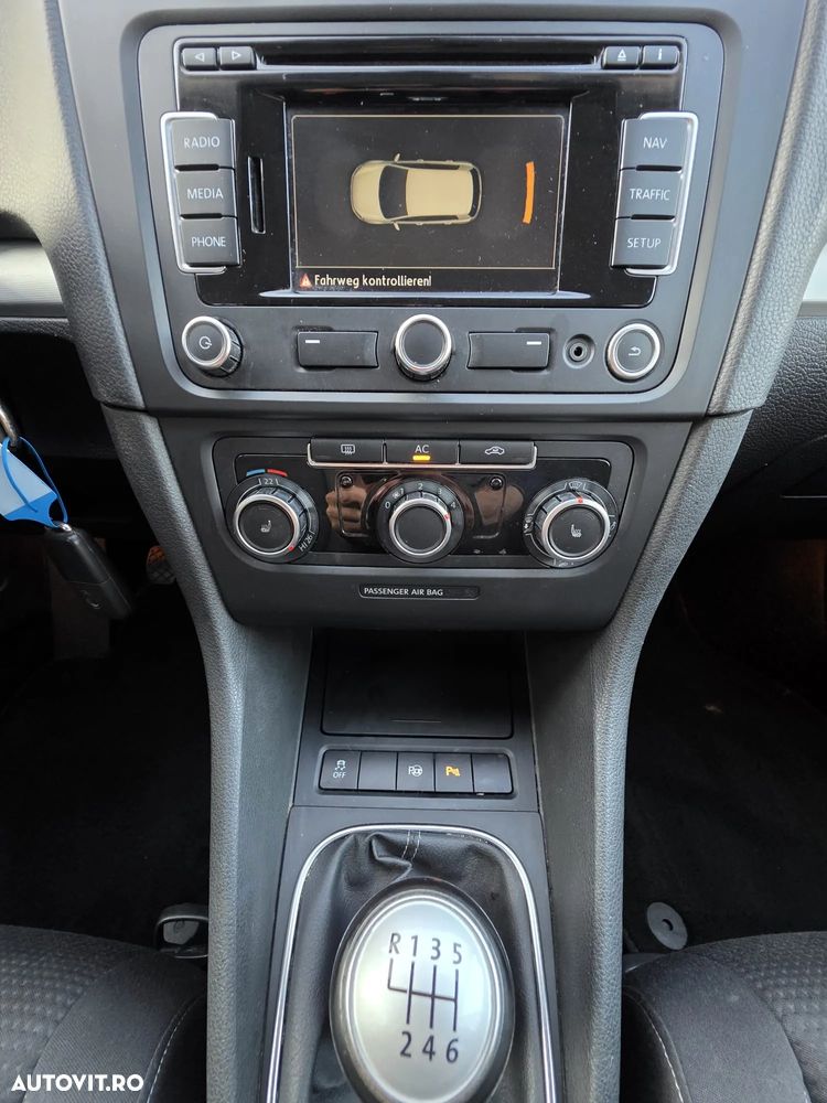 Volkswagen Golf 1.4 TSI Highline - 9