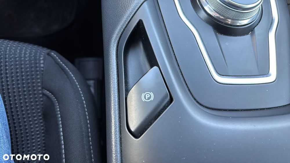 Ford Mondeo 2.0 EcoBlue Titanium AWD - 23