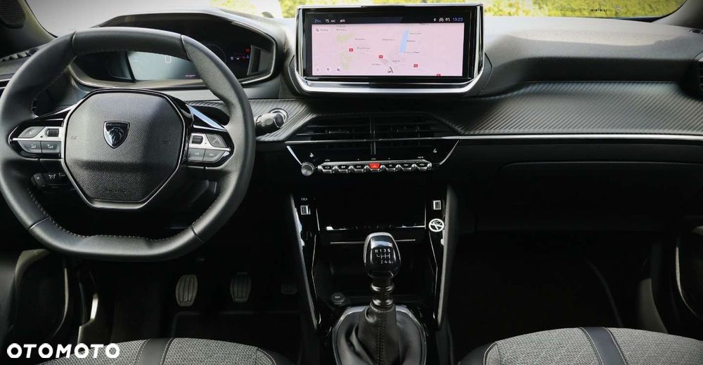 Peugeot 2008 - 13