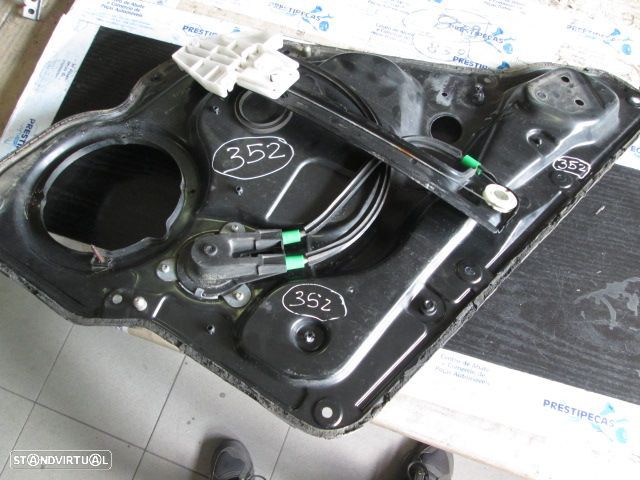 Elevador Manual 1M0839756A SEAT LEON 2001 5P TD - 2