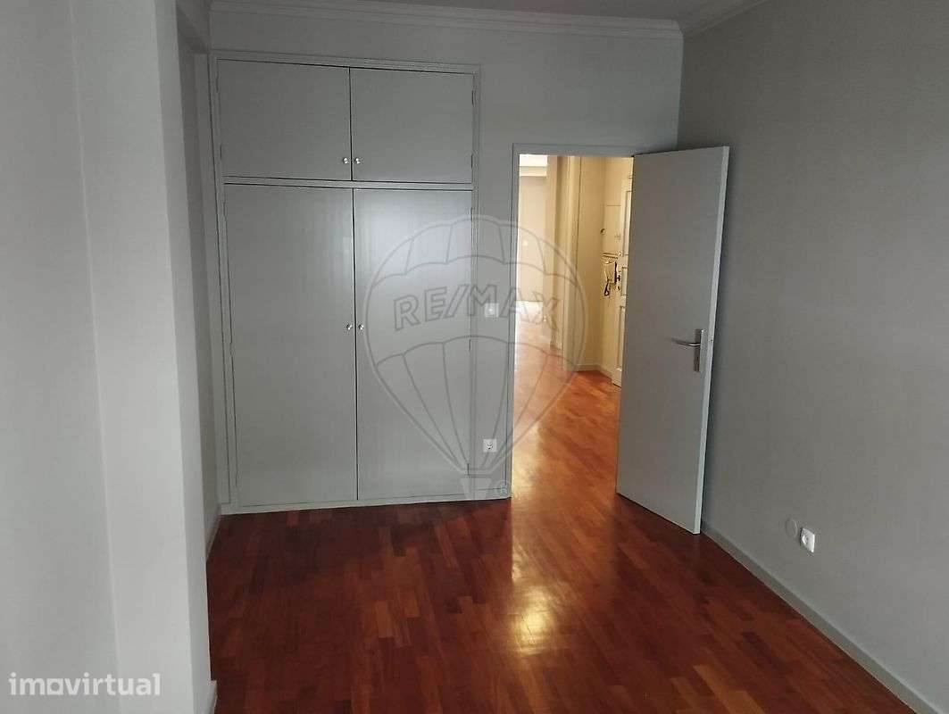 Apartamento T2 para arrendamento - Grande imagem: 4/17