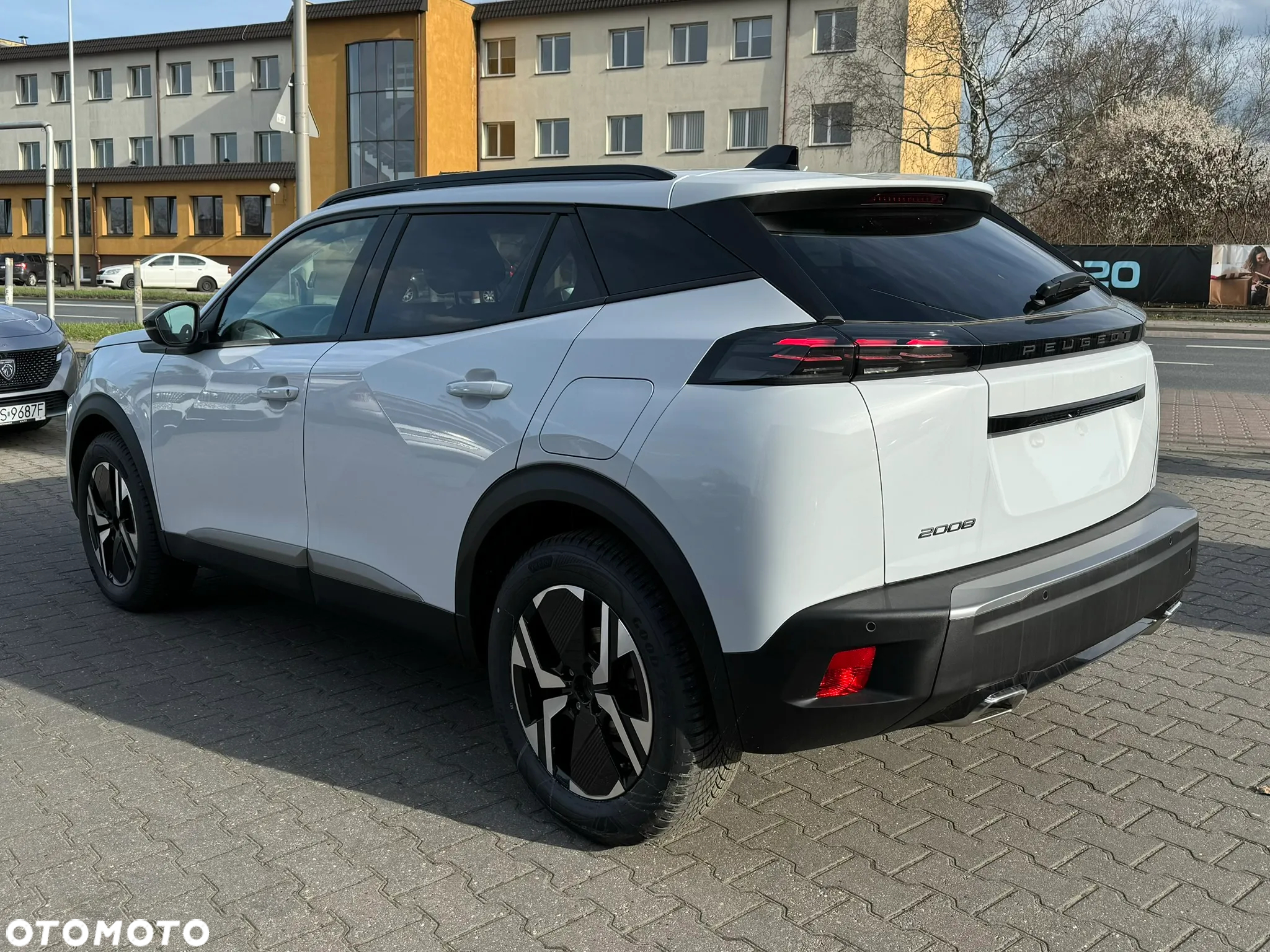 Peugeot 2008 PureTech mHEV Allure e-DCS6 - 6