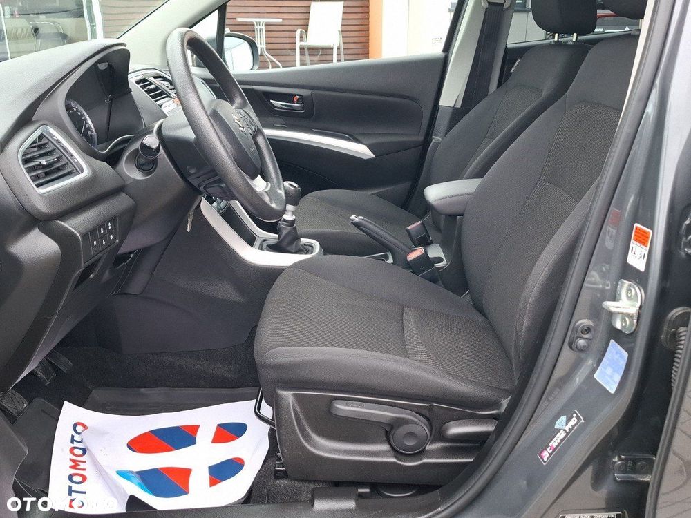 Suzuki SX4 S-Cross - 11