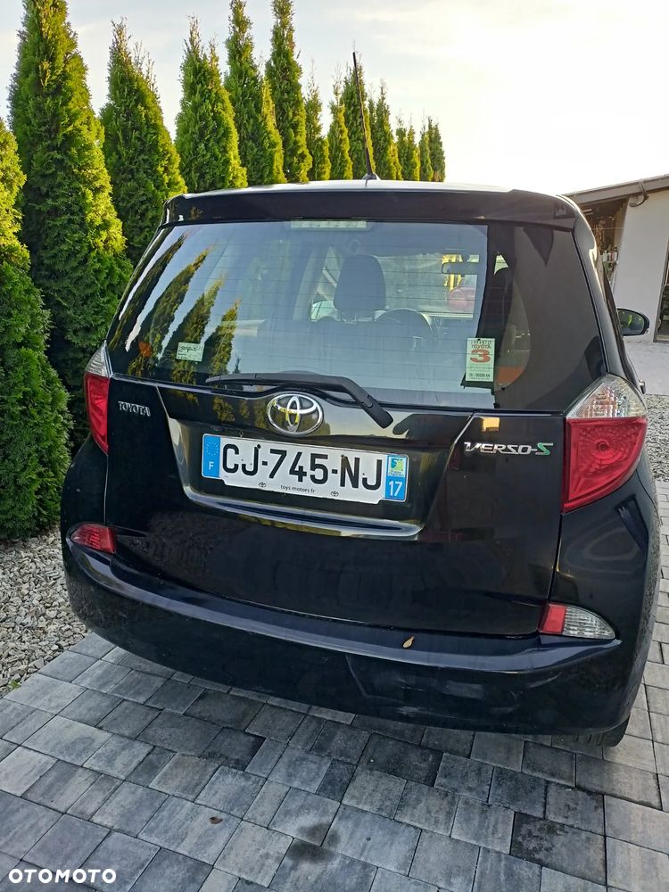 Toyota Verso S - 5