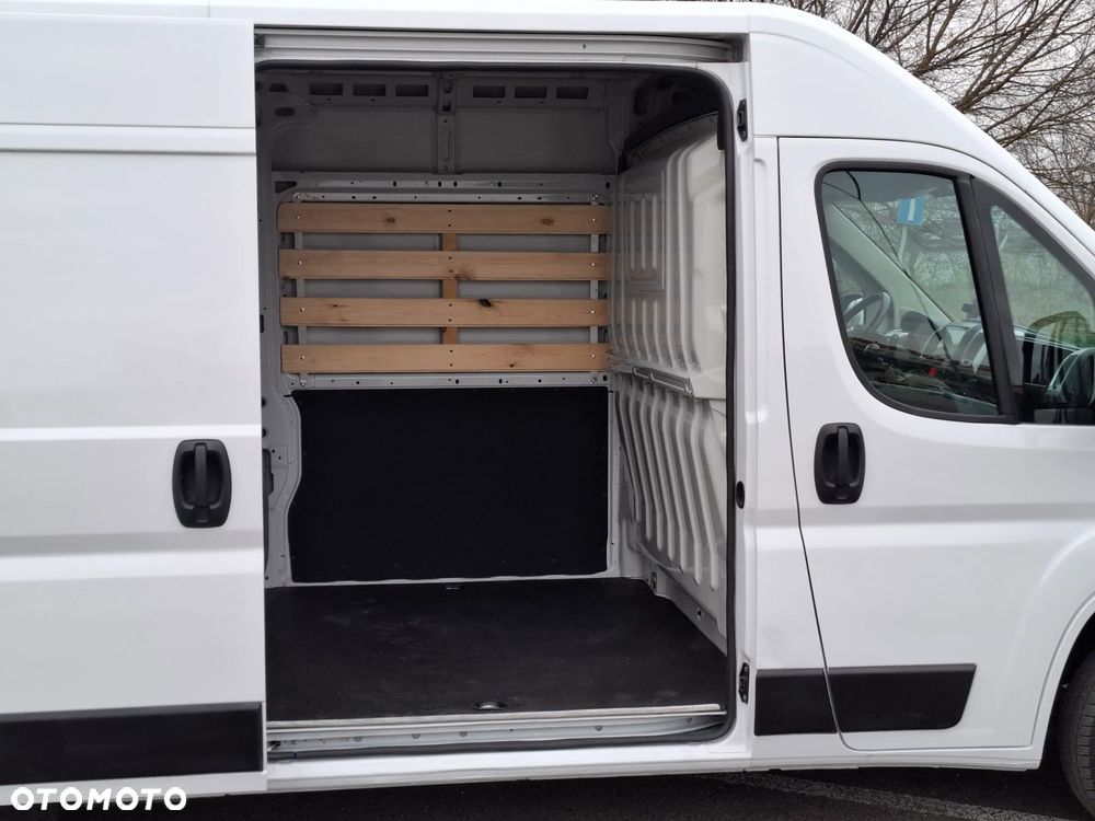 Fiat Ducato 2020 2.3MultiJet 120KM L2H2 ŚREDNIAK - 32